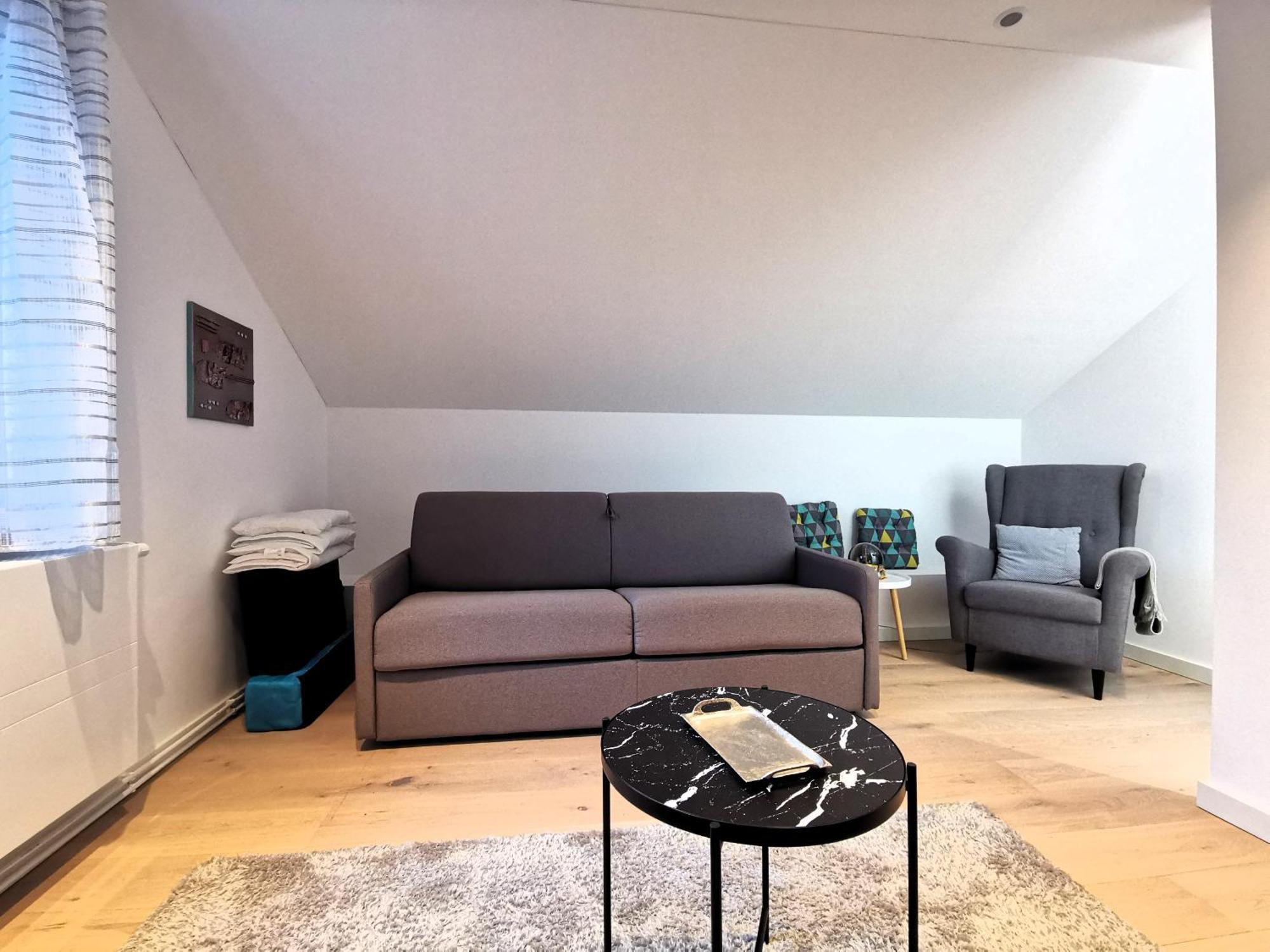 Bohnapartments Luxury Villa Berlin - 210Qm - Wintergarten - Kamin - 4 Kostenlose Parkplaetze - 6 Schlafzimmer - Neubau - Luxusausstattung Birkenwerder ภายนอก รูปภาพ